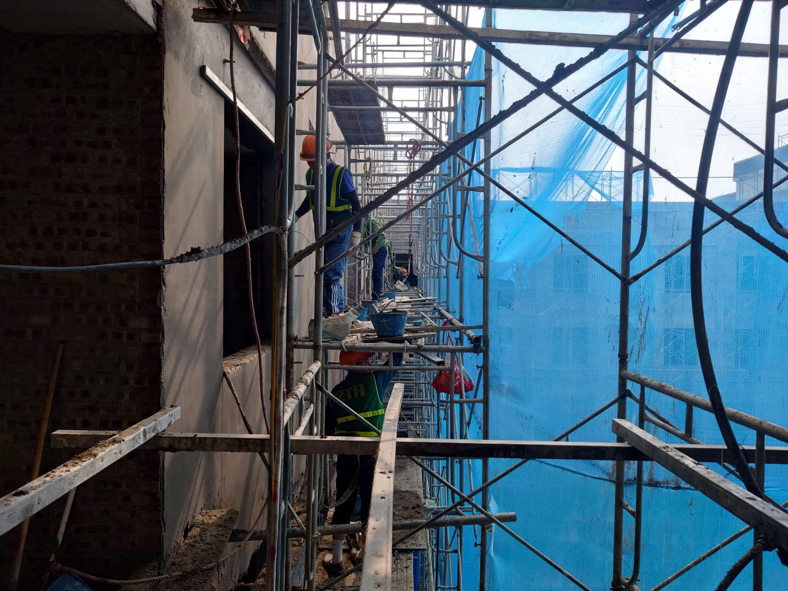 Cập nhật tiến độ xây dựng BlueGem Tower tháng 8/2025: Về đích đúng hẹn, tăng tốc hoàn thiện nội thất